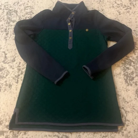 LL Bean quilted pullover - Picture 2 of 10